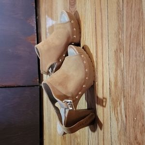 Nature Breeze Open Toe Studded Heel, Tan, Size 8